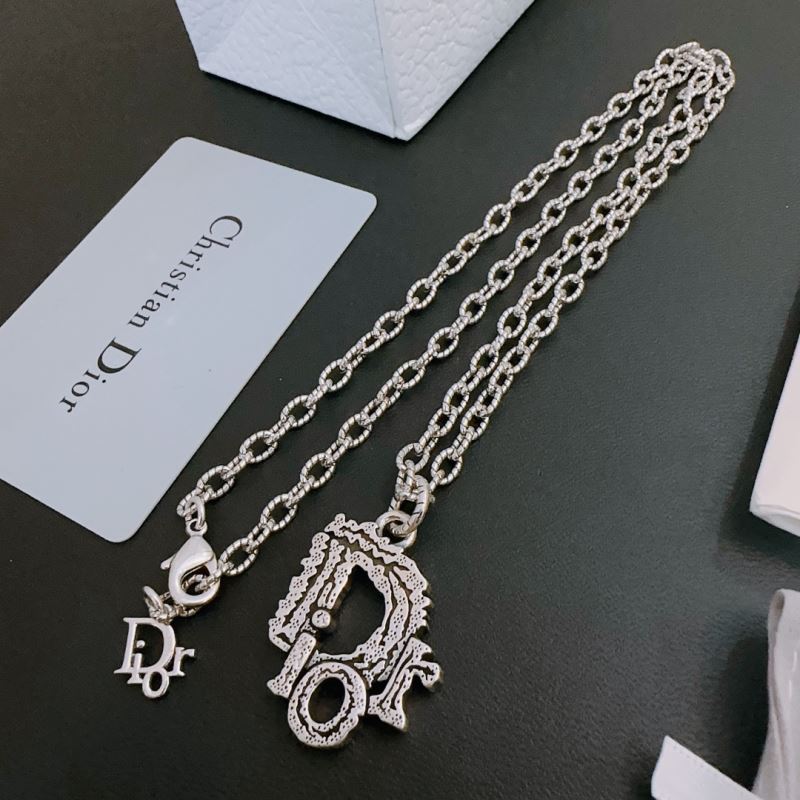 chr1st1an D10r necklaces